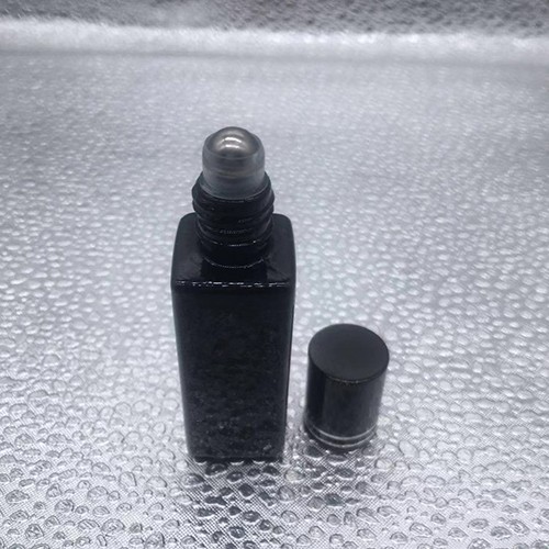 10 ML Black Stainless Steel Roller Ball Essential Oil Glass Bottle with Plastic Screw Cap 