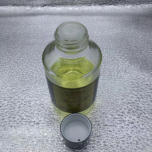 4.75 OZ Clear Cylinder Olive Oil Glass Bottle with Plastic Screw Cap