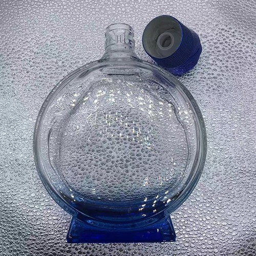 500 ML Clear Flat Shape Wine Bottle with Gradient Blue Bottom 