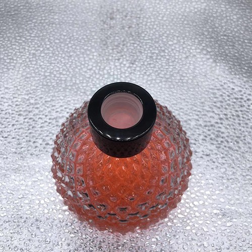 210 ML Clear Pineapple Shape Aromatherapy Glass Bottle with Plastic Screw Cap