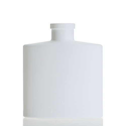 Wholesale Glass Aromatherapy Diffuser Bottle Oval Bottle Matt Pink White Black Dark Blue Sparying Jar for Home Fragrance
