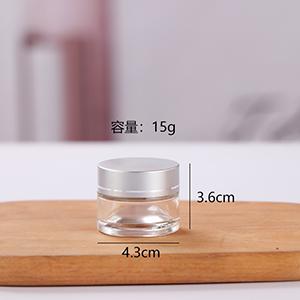 Wholesale Glass Cream Jar 15 g  Empty Transparent Cosmetic Jar with Silver Cap from China Supplier