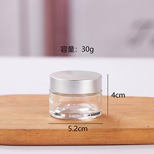 Wholesale Glass Cream Jar 30 g  Empty Clear Cosmetic Jar with Silver Cap from China Manufacuturer