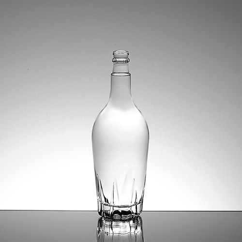 Wholesale Glass Wine Bottle Custom Shape Clear Bottle for Whisky Vodka from China Manufacturer  