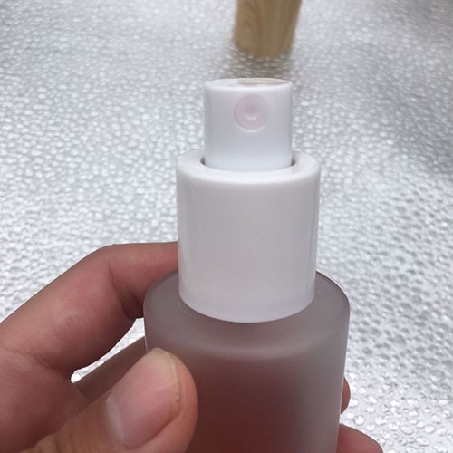 50 ML Imitation Wooden Cap Clear Matte Cylinder Body Pump Sprayer Perfume Glass Bottle 