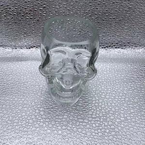 Various Capacity Skull Shape Clear Glass Wine Cup in Stock