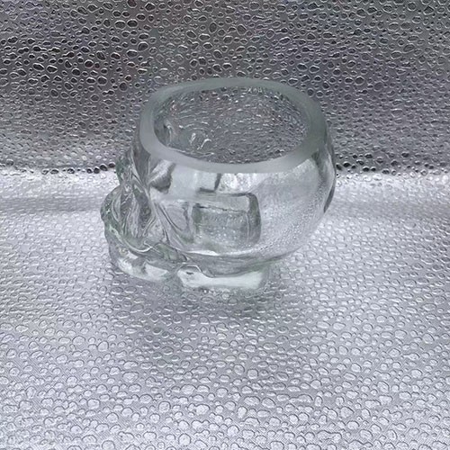 Various Capacity Skull Shape Clear Glass Wine Cup in Stock