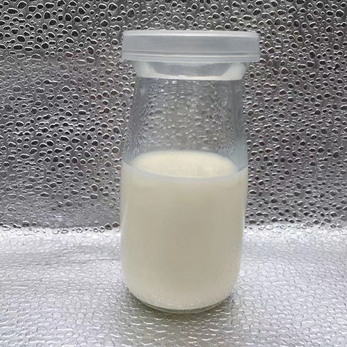 3.82 OZ Transparent Round Bottom Milk Glass Bottle with Plastic Cap