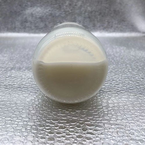 3.82 OZ Transparent Round Bottom Milk Glass Bottle with Plastic Cap