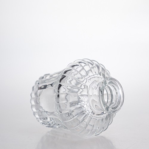 Wholesale Glass Diffuser Aromatherapy Bottle Buy Factory Cheap Price Crown Shape Stocked Clear Crystal Glass Jar 